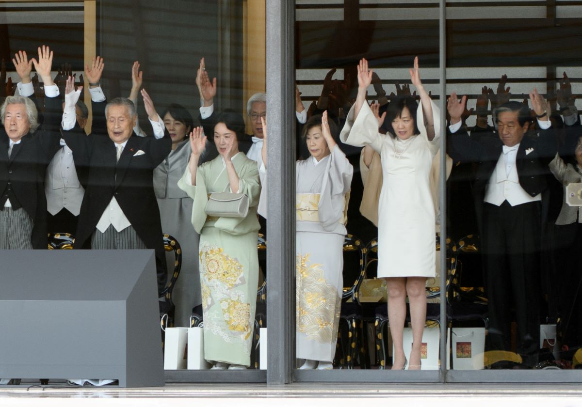 安倍首相夫人、即位の儀式での非常識なドレスは“日本の恥”…周囲の忠告を聞かない人の画像1