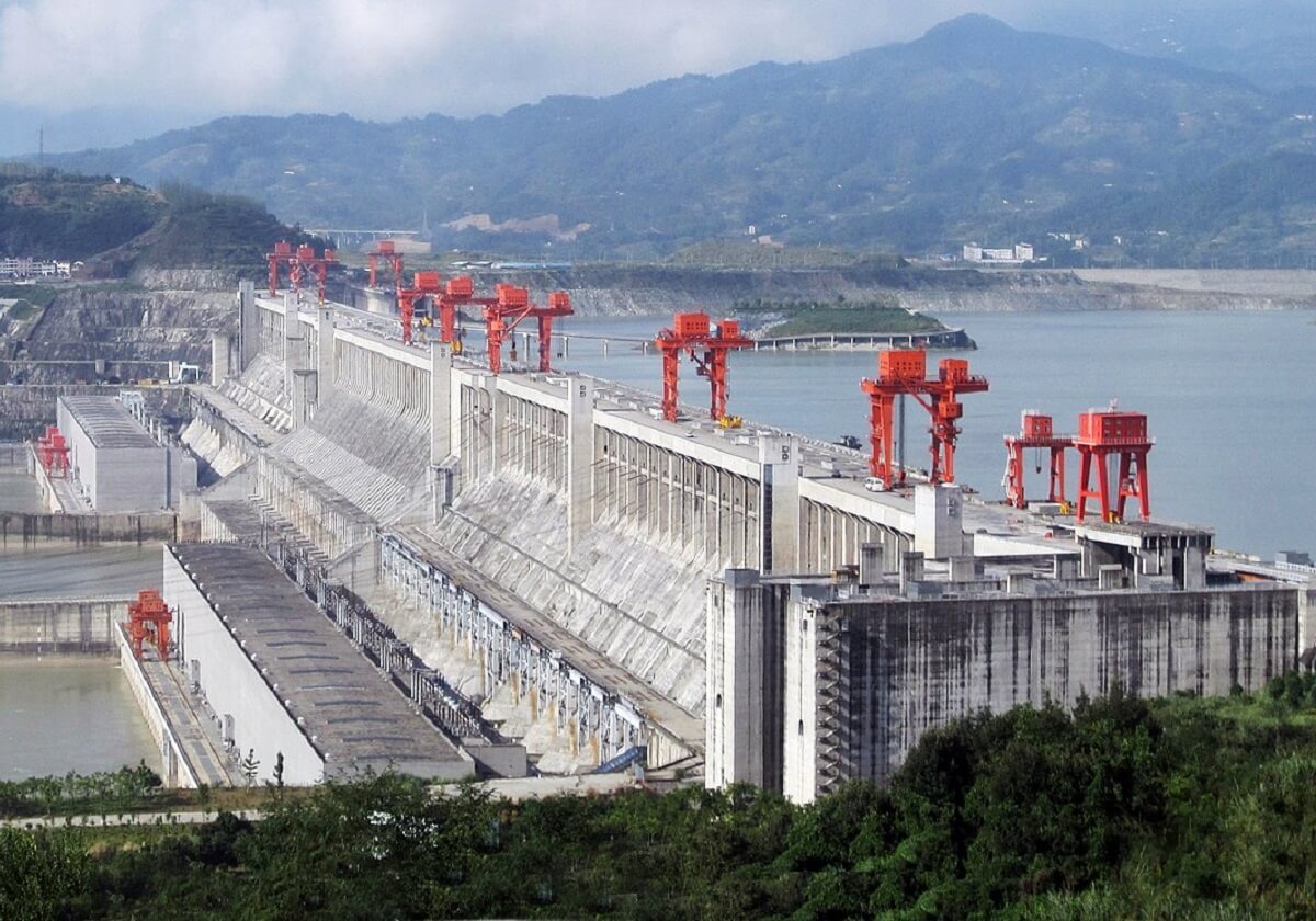 中国・超巨大な三峡ダム、決壊へ警戒高まる…上海など主要経済都市が水没なら国家的危険の画像1