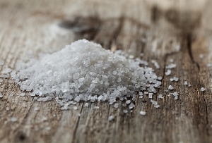 「塩分の摂りすぎはがんの元」は間違い！加工食品や外食チェーンの粗悪な塩は危険の画像1