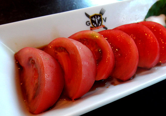 トマトに驚愕の効果 夏バテ対策や美容に効能 意外にオススメの食べ方とは
