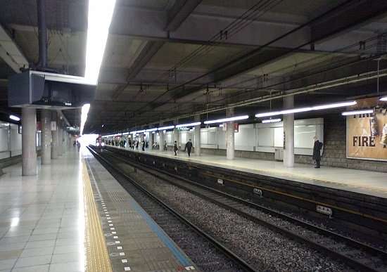 電車内の痴漢、首都圏の路線別対策状況リスト…埼京線と京王線は車内カメラの画像1