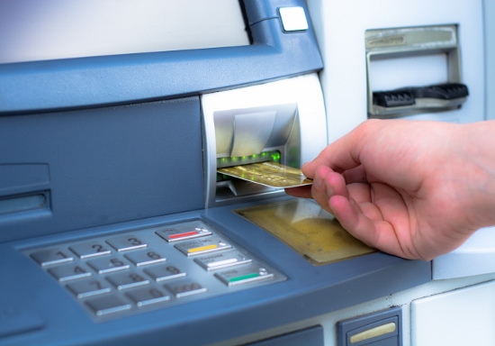 GW、銀行も10連休？ATM手数料アップ、連休中の自動入金サービスに注意の画像1