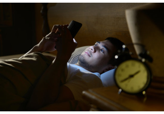 「早寝早起き」は忘れなさい！たった1週間で睡眠の質と仕事の生産性を劇的に改善する方法の画像1