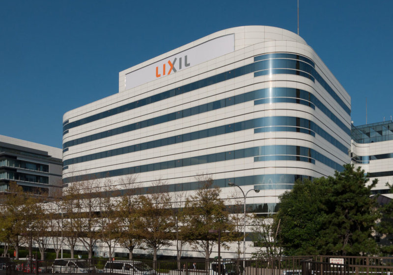 LIXIL、燻る“日本脱出計画”…売上は国内依存、創業家CEO復帰で株価大暴落の画像1