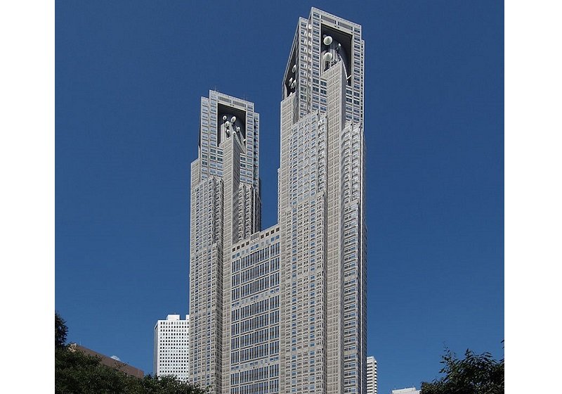 東京都庁舎、維持費だけで年間40億円…区庁舎建て替えラッシュの裏に“豊島区モデル”の画像1
