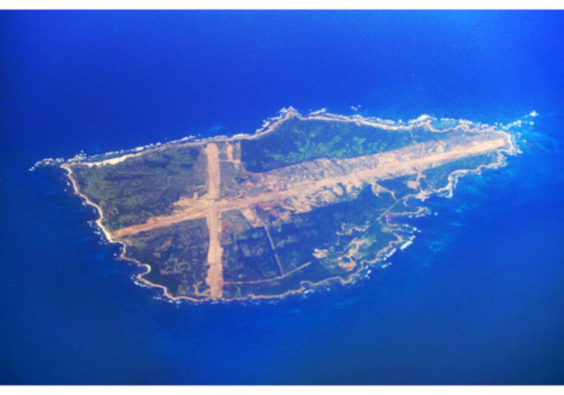 自衛隊基地、「馬毛島」への移転計画頓挫…極小の無人島が400億円、蠢く銭ゲバの画像1