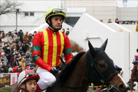 Jraラッキーライラック 弘法筆を選ばず で 史上初 有馬記念 G1 視野で ウオッカ ブエナビスタ ジェンティルドンナ越え 大偉業 の可能性も Gj