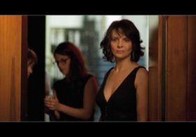 『アクトレス〜女たちの舞台〜』が描く“時間”と“老い”　オリヴィエ・アサイヤスの作家性を読み解く