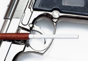 全面禁煙の先駆？ 007ジェームズ・ボンドも15年前から禁煙中！