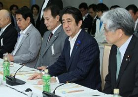 思想統制、人格統制、教育格差化……安倍政権の「教育改革」が危険すぎる