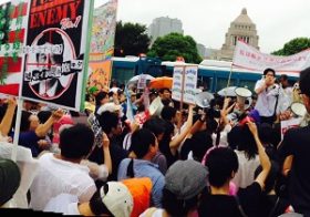 国会議事堂前に反安保デモ35万人！ これでも官邸と安倍親衛隊は「大半がバイト」とデマをとばすのか