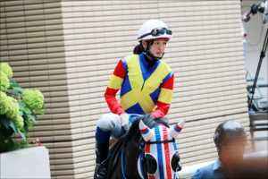 Jra けものフレンズによる完全新作アニメ けいばじょう が凄い コラボ企画 ウマのフレンズ で久々に魅せた Jraの本気 に話題沸騰 Gj