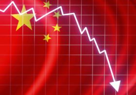 大暴落の中国市場、株価操作も可能な世界的に特異な制度？日本の投資家に多大な損害の恐れ