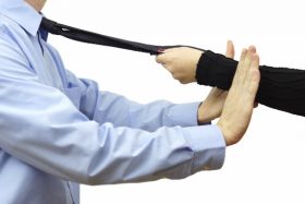 紫艶、桂文枝から数千万円の手切れ金を受領か…不倫暴露の一方で、15年前の逆恨みか