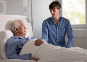 親の介護＆実家整理問題が、あなたの人生や親族関係を破壊…介護前から話し合え！