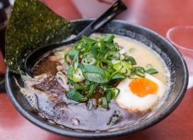 激安レトルト食品は人体に危険！劣悪な食材を中国産の添加物や異常に濃い味でごまかす