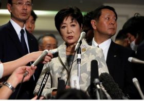 小池百合子東京都知事と公明党の「蜜月」…自民党都議連、弱体化で崩壊の危機