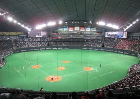 日ハム、巨額使用料吸い取る札幌ドームと決別…売店収入や球場の広告料も日ハムに入らず