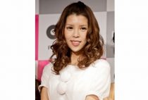 ストリップ、女性の間でブームに…浅草ロック座に全国から客、女性向けサービス拡充