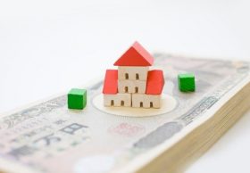 人気殺到のアパート投資は破産の危険大…多額出費やリスクを伏せ「大甘な」宣伝文句横行