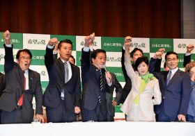 小池百合子が主導で政界再編へ…自民党、過半数割れで希望の党と拮抗の可能性も