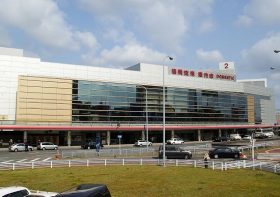 福岡空港、ささやかれる「致命的弱点」