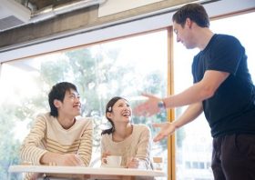 英会話スクールやジムが「無駄なコース」に加入させる必殺テクニック