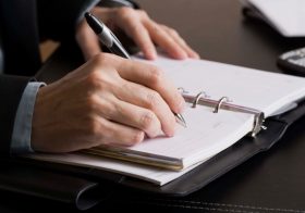 年収が高い人に共通する「手帳の選び方」とは？