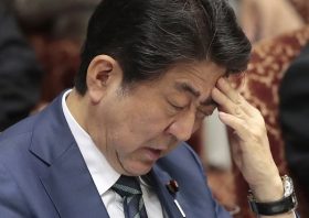 アベノミクス下で庶民の実質賃金が減り続けている理由…一人当たりGDPは2割も減