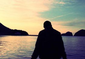 群れるより戦略的に「ぼっち」を選べ！　成功者が語る20代30代の過ごし方