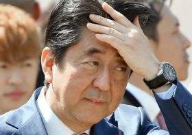 安倍政権、中国の植民地化するカンボジアに「選挙支援8億円」…欧米が独裁化を非難