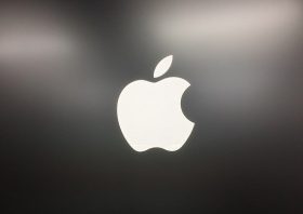アップル、中国にユーザデータ移行…「中国ベッタリ」戦略で莫大な利益を享受