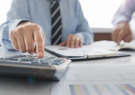 税務署の職員だけに与えられた「特典」