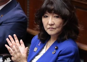 口利き疑惑の片山さつき大臣、姑息な答弁逃れ…永田町で有名な「さつきのパワハラ」の告発続出か