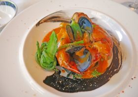 本物の豪華寝台列車でオリエント急行のフランス料理を楽しめる、東京・木場のレストラン！