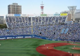 プロ野球、昨年の観客動員数が史上最多に…娯楽施設化する球場、ファン以外も楽しめる