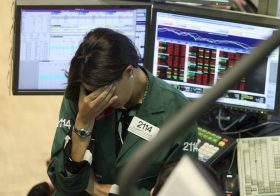 大企業の間で、今年か来年の“リーマンショック級経済危機”到来への警戒高まる