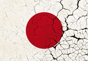 日本、景気後退入りか…根拠なき「日本経済スゴイ論」で構造転換が延々と進まず