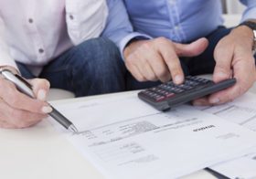 選択制確定拠出年金は加入すべき？貯蓄よりオトク、節税、確実に老後資金への備え