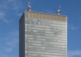 東京エレクトロン、規模2倍の米社に買収されるも、“対等”合併と発表の怪