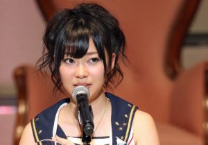 Akb48人気メンバーが ホスト彼氏お泊り 握手会場 以前より報じられた 整形疑惑 も噴出で再起不能 Gj