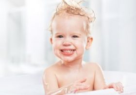 タモリ式入浴法フランスでは常識　福山雅治やローラも実践 赤ちゃん肌に？