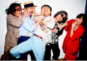 サザン桑田佳祐が「政治風刺はやめない」宣言 『紅白』でも安倍批判で物議