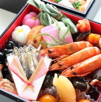 おせちや外食の食材偽装、なぜ消えずに横行？抜け穴残る法的基準と検査体制