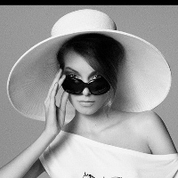 ジュン アシダ、創造と経営の両立難しいファッション業界で成功した“異端児”社長退任