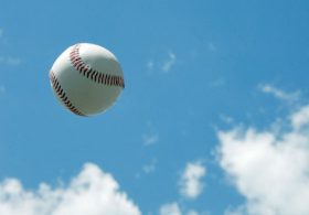 元ロッテ大嶺翔太「恐喝未遂」逮捕。「闇金」説も出る借金地獄、妻と子は……