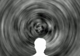 箱根駅伝「中継ミス連発」運営スタッフ最悪？ 「10秒以上呆然」1分1秒争う戦いで……