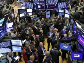 米国株、近く大暴落の可能性…米国からアジア経済圏等に資金移動か