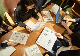 社内で味方が増える人と周囲の協力を得られない人　その決定的なちがいとは