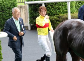 武豊「勝負の鬼?」JRA藤田菜七子「騎乗ミス」指摘多数は成長の証?
